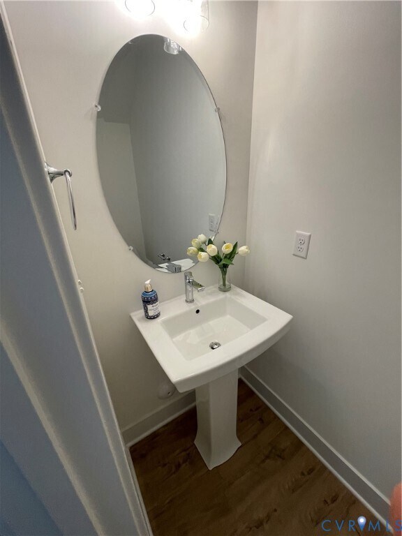 Building Photo - 6900 Sunrise Oasis Ln