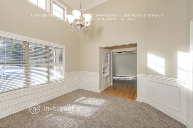 Building Photo - 680 Herring Rd