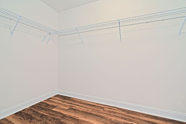 Building Photo - Your Calm Charleston Retreat!