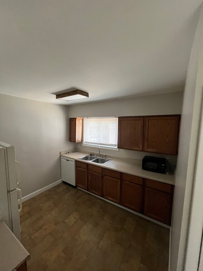 Building Photo - 1236 White St