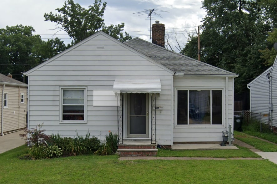 Primary Photo - 1015 Dawnwood Dr