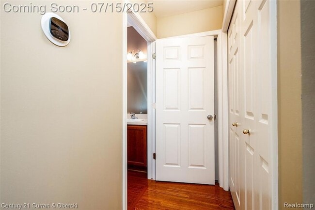 Building Photo - 39660 Rockcrest Ln