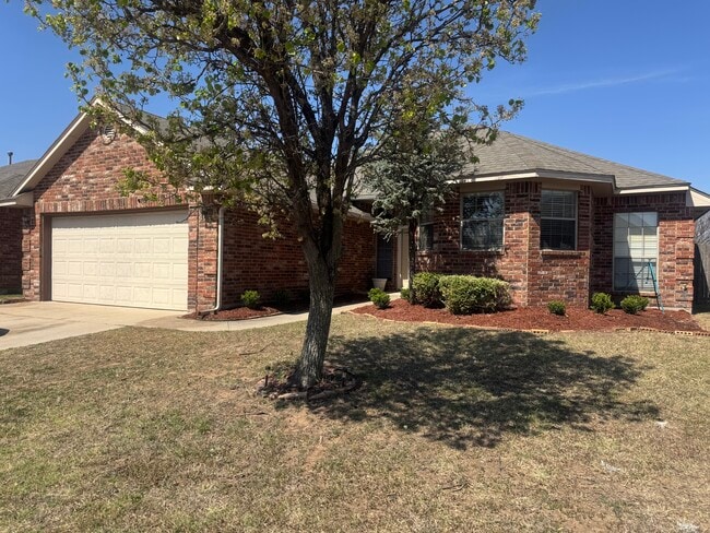 Building Photo - 505 SW 164th Ter