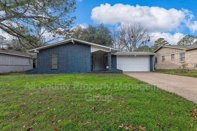 Building Photo - 2504 S Fielder Rd