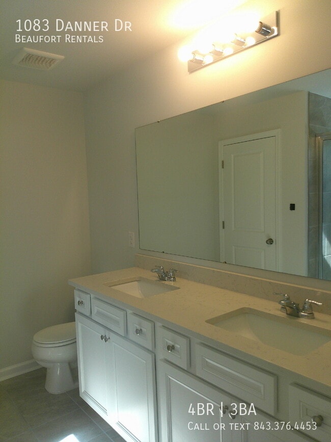 Building Photo - 1083 Danner Dr