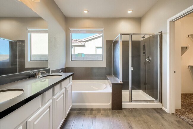 Building Photo - Single family house in Vistancia Village