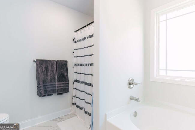 Building Photo - 207 Remington Dr