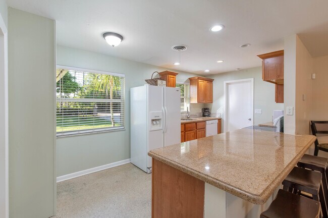 Building Photo - 13529 E Citrus Dr
