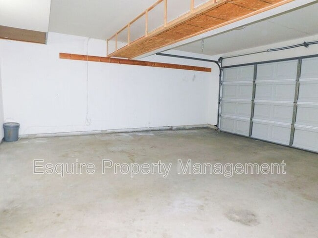 Building Photo - 435 Paseo Del Valle