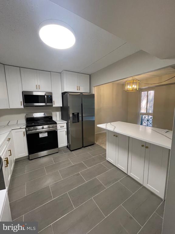 Building Photo - 11837 Shire Ct