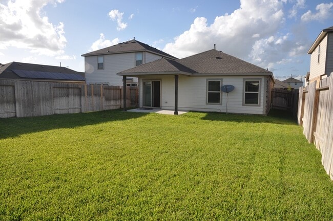 Building Photo - 23327 Briarstone Hbr Trl