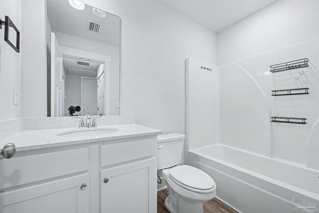 Building Photo - 2946 Overcup St