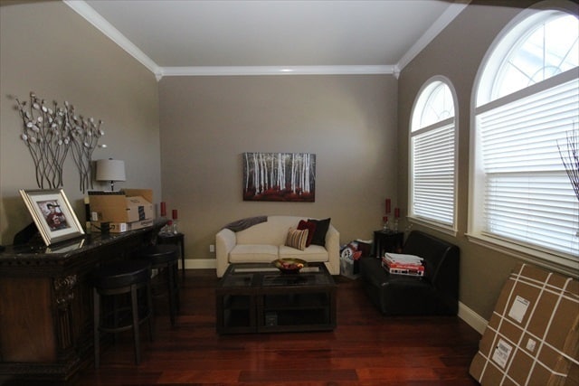 Building Photo - Gorgeous Home In the Desired Chesapeake Ne...