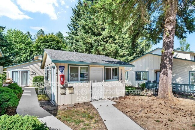 Building Photo - 11359 SW Greenburg Rd