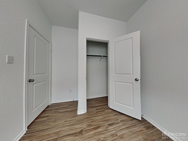 Building Photo - 1210 Cattail Ln