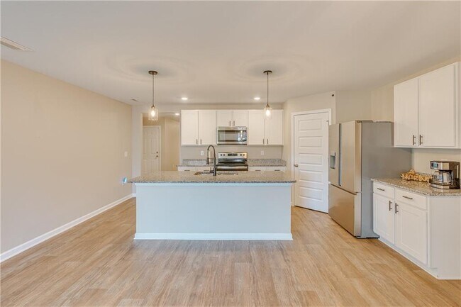 Building Photo - 20675 Mercury Dr