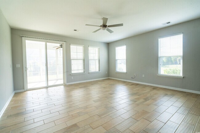 Building Photo - 2713 Scarecrow Way