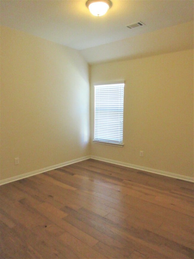 Building Photo - Four Bedroom Home in Round Rock - Paloma Lake