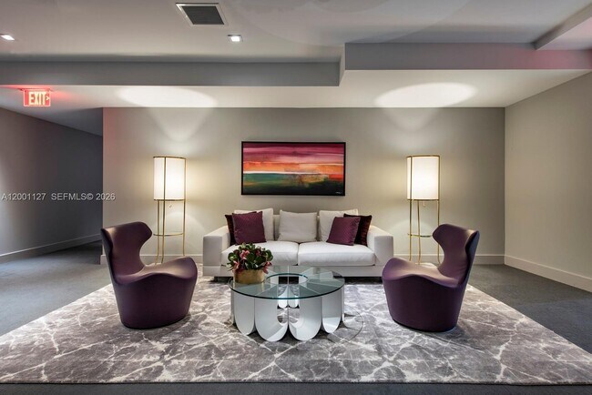 Building Photo - 300 Sunny Isles Blvd