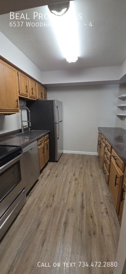 Building Photo - 6537 Woodhall Dr