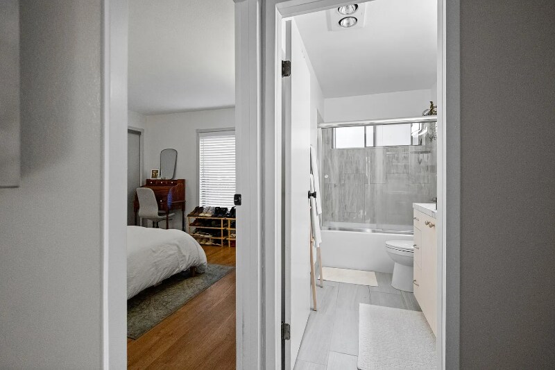 Building Photo - 7704 SW Barnes Rd