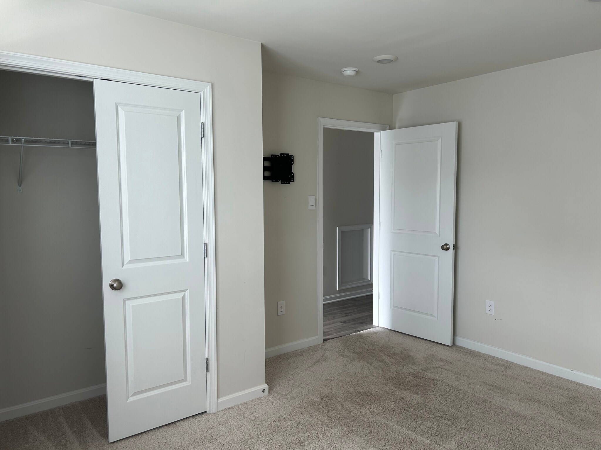 Downstairs Bedroom - 813 Bond St