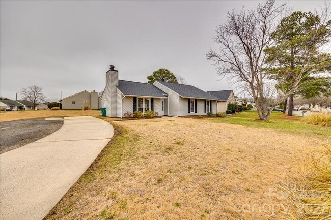 Building Photo - 10932 Copperfield Dr