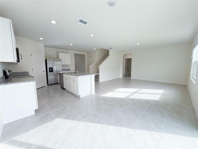 Building Photo - 2054 Tay Wes Dr