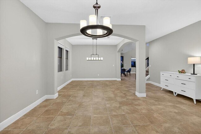 Building Photo - 1389 Heritage Landings Dr