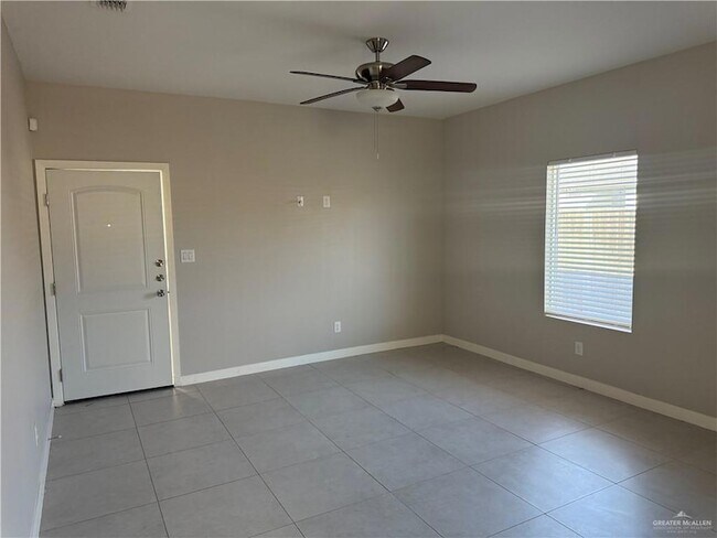 Building Photo - 3420 Golden Nugget