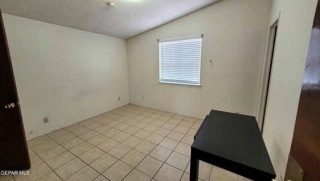 Building Photo - 1536 Dick Mayers Dr