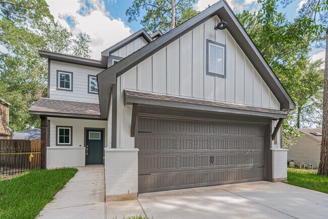 Primary Photo - 11622 Twain Dr