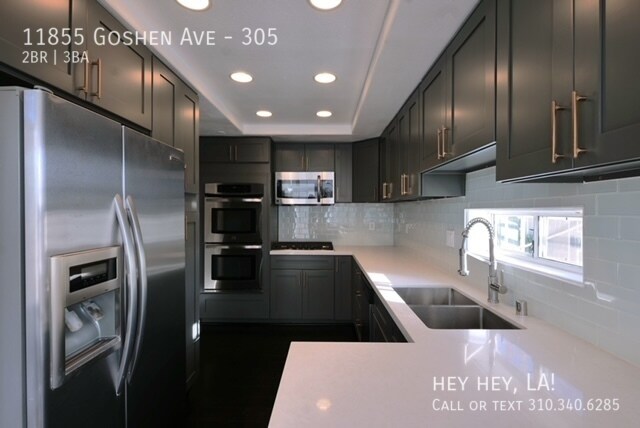 Building Photo - 11855 Goshen Ave