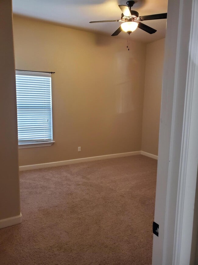 Building Photo - 3710 Grand Bahamas Dr