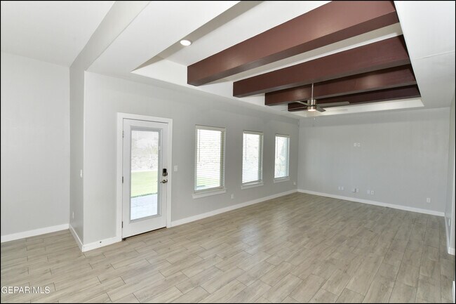 Building Photo - 205 Anglesy Pl