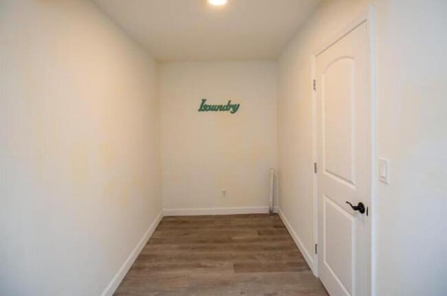 Building Photo - 810 Clearfield Ln