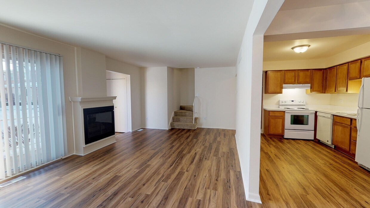 Sterling Commons 600 Sterling Heights Mi Apartment Finder