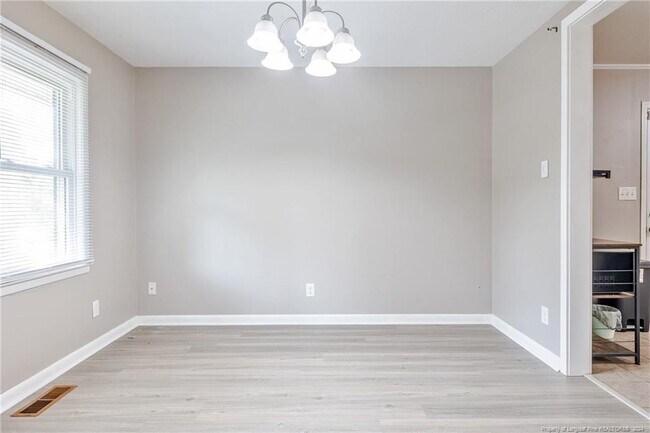 Building Photo - 6433 Milford Rd