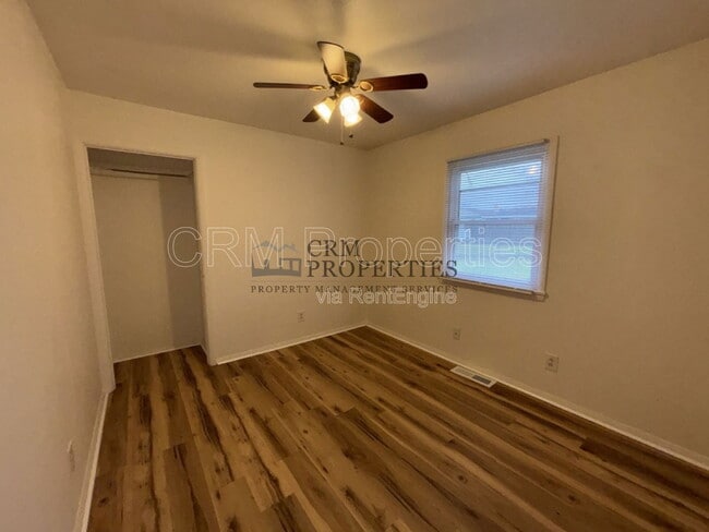 Building Photo - 811 Miami Blvd