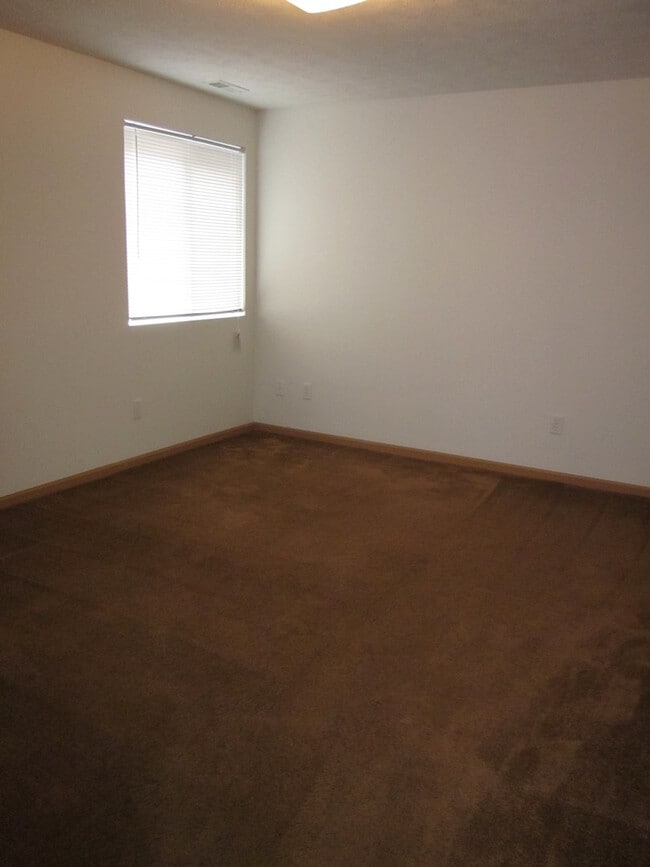 Building Photo - Beautiful Rental Close To East Campus