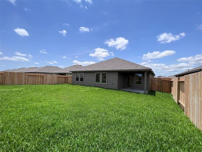 Building Photo - 5130 Jasmine Dawn Dr