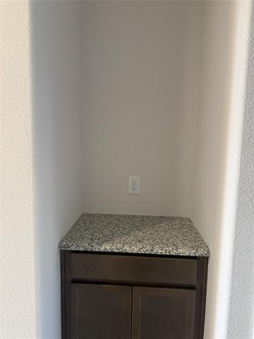 Building Photo - 1705 Kruppa Dr