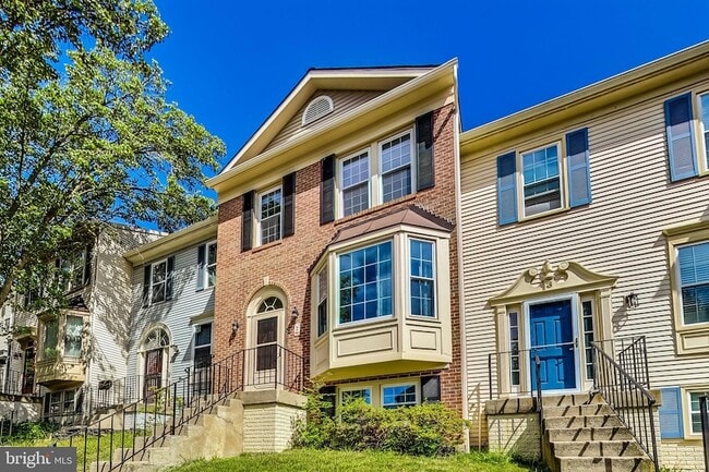 Building Photo - 5 Drumcastle Ct