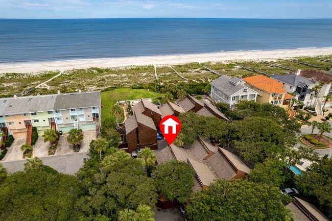 Building Photo - Chalet by the Sea SHORT OR LONG TERM RENTAL