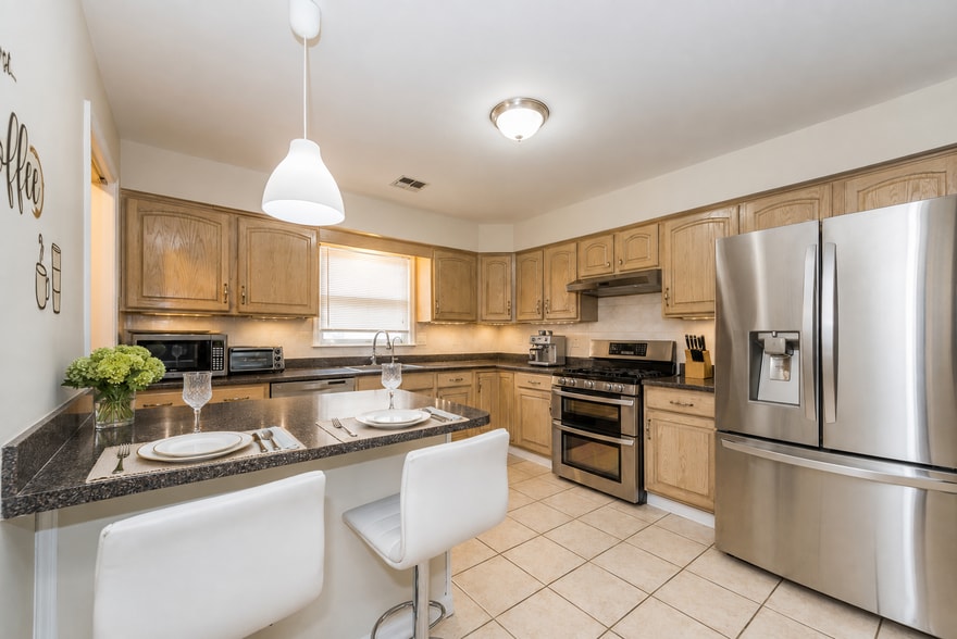 Kitchen - 117 Brill St