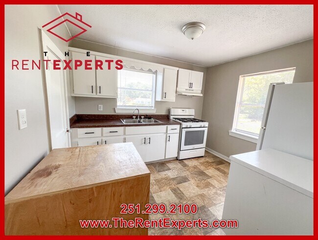 Building Photo - 1103 Ross St