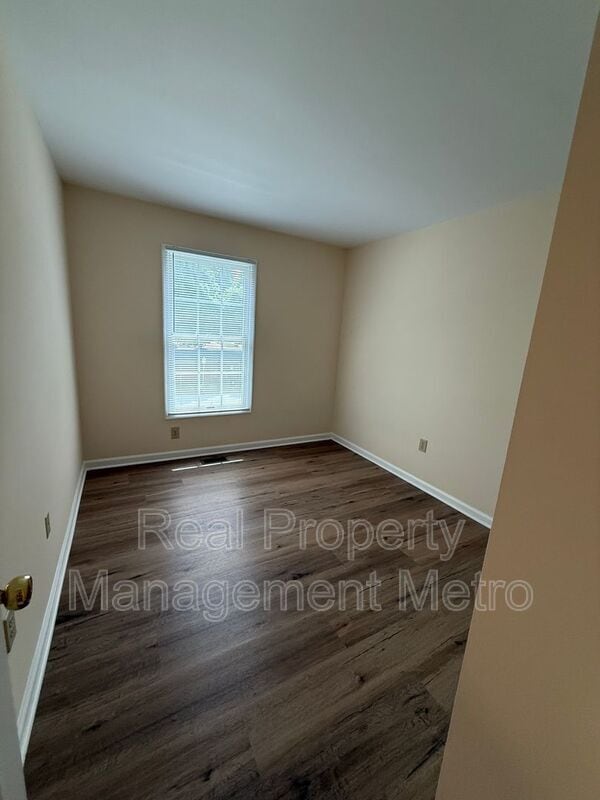 Building Photo - 9417 Steeple Ct