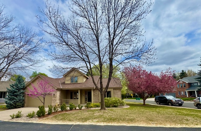 Primary Photo - 838 Ashford Ln