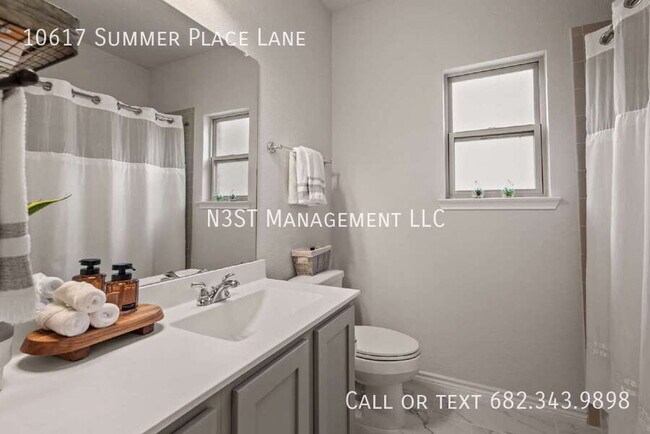 Building Photo - 10617 Summer Pl Ln