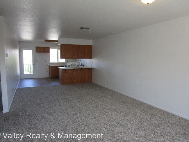 Building Photo - 121 Palmer Ct